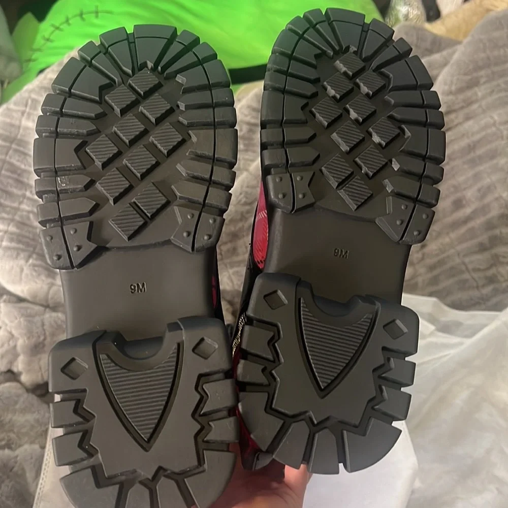 Dolls kill scream and shout boots - Picture 7 of 14